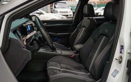 Volkswagen Golf VIII, 2021 год, 2 990 000 рублей, 11 фотография