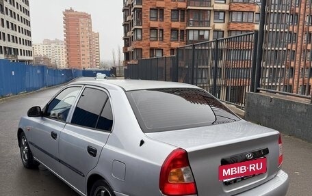 Hyundai Accent II, 2005 год, 330 000 рублей, 4 фотография
