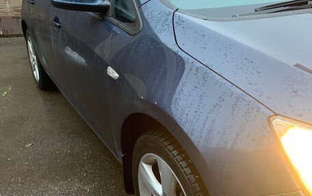 Opel Astra J, 2011 год, 830 000 рублей, 9 фотография