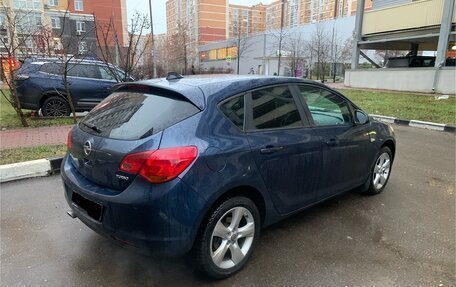 Opel Astra J, 2011 год, 830 000 рублей, 4 фотография