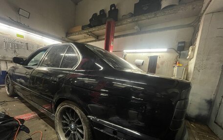 BMW 5 серия, 1993 год, 390 000 рублей, 7 фотография