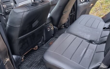 Mitsubishi Pajero IV, 2011 год, 2 000 000 рублей, 5 фотография