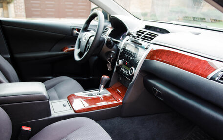 Toyota Camry, 2013 год, 1 380 000 рублей, 11 фотография