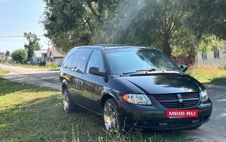 Dodge Caravan IV, 2004 год, 700 000 рублей, 3 фотография