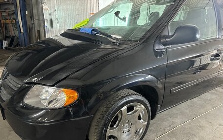 Dodge Caravan IV, 2004 год, 700 000 рублей, 11 фотография