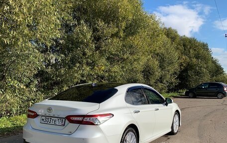 Toyota Camry, 2018 год, 3 100 000 рублей, 6 фотография