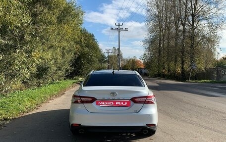 Toyota Camry, 2018 год, 3 100 000 рублей, 7 фотография