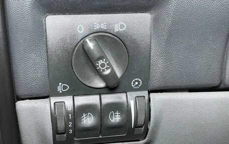 Opel Corsa C рестайлинг, 2001 год, 299 000 рублей, 12 фотография