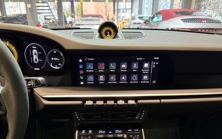 Porsche 911, 2024 год, 24 444 156 рублей, 16 фотография