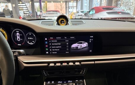 Porsche 911, 2024 год, 24 444 156 рублей, 18 фотография