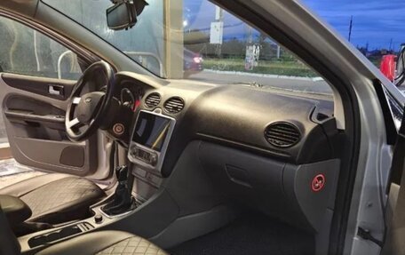 Ford Focus II рестайлинг, 2011 год, 650 000 рублей, 4 фотография