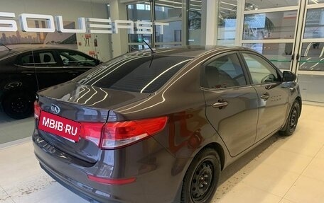 KIA Rio III рестайлинг, 2016 год, 955 000 рублей, 4 фотография