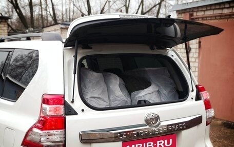 Toyota Land Cruiser Prado 150 рестайлинг 2, 2013 год, 2 950 000 рублей, 12 фотография