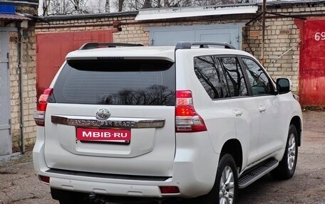 Toyota Land Cruiser Prado 150 рестайлинг 2, 2013 год, 2 950 000 рублей, 9 фотография