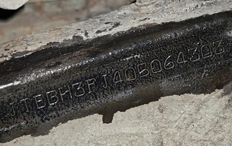 Toyota Land Cruiser Prado 150 рестайлинг 2, 2013 год, 2 950 000 рублей, 36 фотография