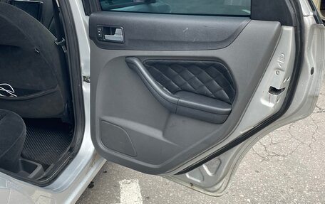 Ford Focus II рестайлинг, 2007 год, 500 000 рублей, 16 фотография