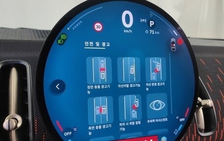 MINI Countryman, 2024 год, 5 800 000 рублей, 8 фотография