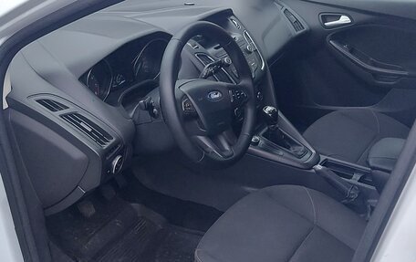 Ford Focus III, 2016 год, 499 999 рублей, 6 фотография