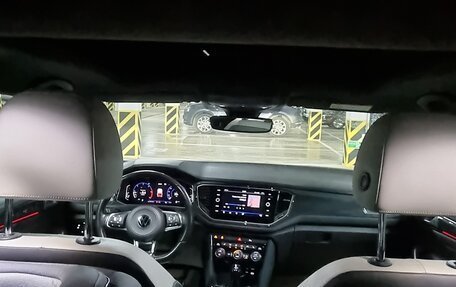 Volkswagen T-Roc I, 2020 год, 2 690 000 рублей, 14 фотография