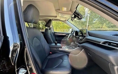 Toyota Highlander, 2024 год, 5 890 099 рублей, 11 фотография