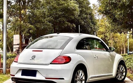 Volkswagen Beetle, 2018 год, 1 510 000 рублей, 3 фотография