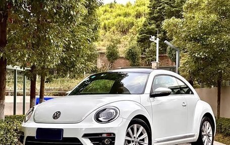 Volkswagen Beetle, 2018 год, 1 510 000 рублей, 1 фотография