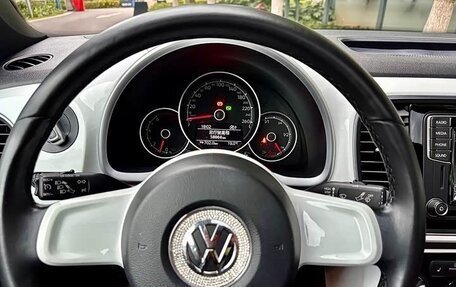 Volkswagen Beetle, 2018 год, 1 510 000 рублей, 6 фотография