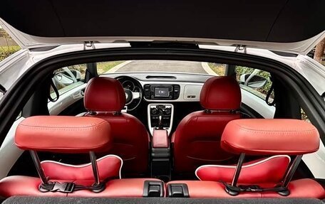 Volkswagen Beetle, 2018 год, 1 510 000 рублей, 8 фотография