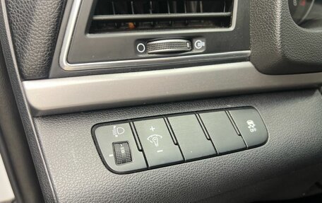 Hyundai Elantra VI рестайлинг, 2018 год, 1 739 000 рублей, 9 фотография