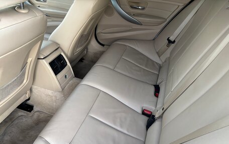 BMW 3 серия, 2012 год, 870 000 рублей, 13 фотография