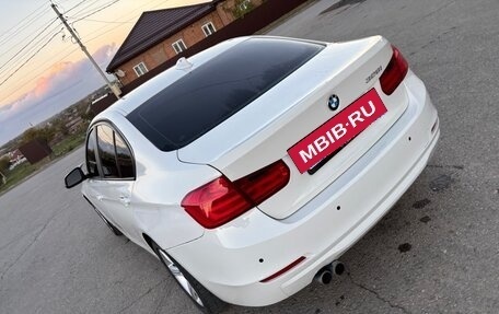 BMW 3 серия, 2012 год, 870 000 рублей, 14 фотография