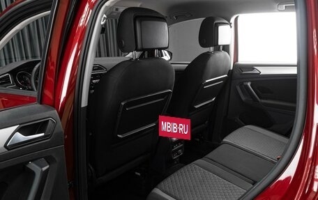 Volkswagen Tiguan II, 2019 год, 2 544 000 рублей, 11 фотография