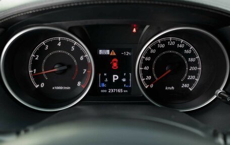 Mitsubishi Outlander III рестайлинг 3, 2010 год, 1 140 000 рублей, 12 фотография