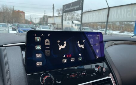 Nissan Patrol, 2011 год, 1 997 000 рублей, 24 фотография