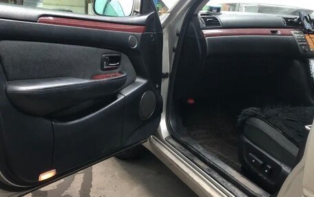 Toyota Brevis, 2001 год, 720 000 рублей, 4 фотография