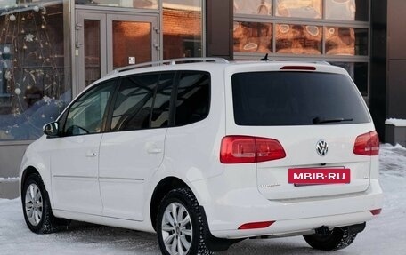 Volkswagen Touran III, 2011 год, 1 050 000 рублей, 7 фотография