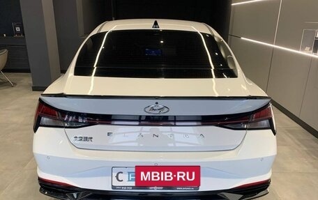 Hyundai Elantra, 2020 год, 2 200 000 рублей, 6 фотография