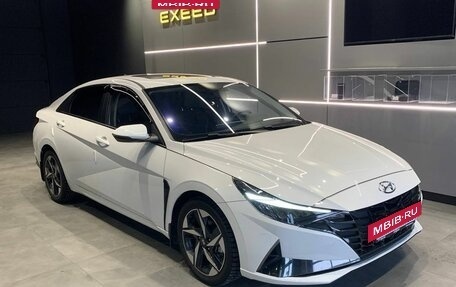 Hyundai Elantra, 2020 год, 2 200 000 рублей, 2 фотография