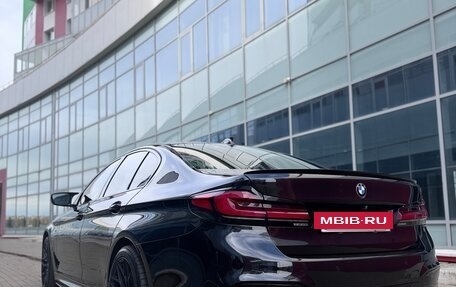 BMW 5 серия, 2017 год, 2 900 000 рублей, 10 фотография