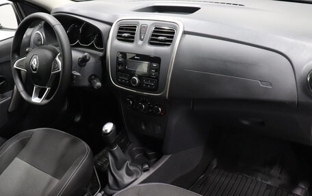 Renault Sandero II рестайлинг, 2021 год, 1 372 000 рублей, 8 фотография