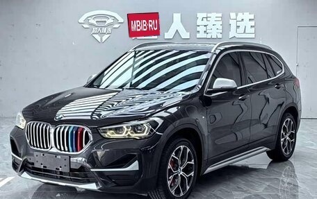 BMW X1, 2021 год, 2 300 000 рублей, 1 фотография