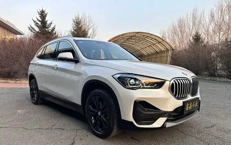 BMW X1, 2022 год, 1 675 000 рублей, 3 фотография