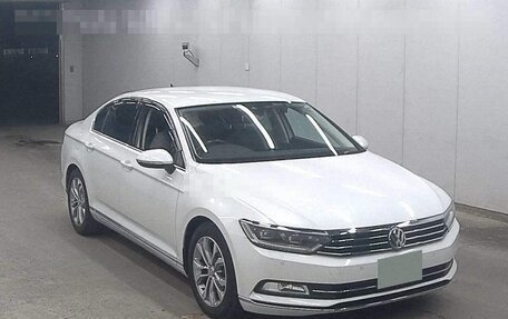 Volkswagen Passat B8 рестайлинг, 2015 год, 1 750 000 рублей, 20 фотография