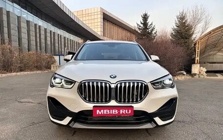 BMW X1, 2022 год, 1 675 000 рублей, 2 фотография