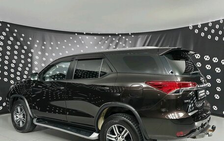 Toyota Fortuner II, 2019 год, 2 723 000 рублей, 5 фотография