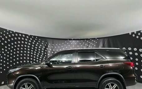 Toyota Fortuner II, 2019 год, 2 723 000 рублей, 8 фотография