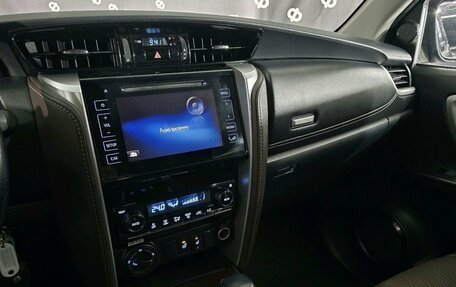 Toyota Fortuner II, 2019 год, 2 723 000 рублей, 18 фотография