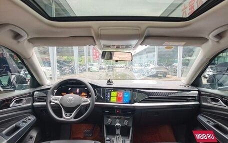 Volkswagen Passat B8 рестайлинг, 2022 год, 1 893 000 рублей, 9 фотография