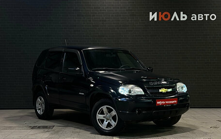 Chevrolet Niva I рестайлинг, 2016 год, 690 000 рублей, 3 фотография