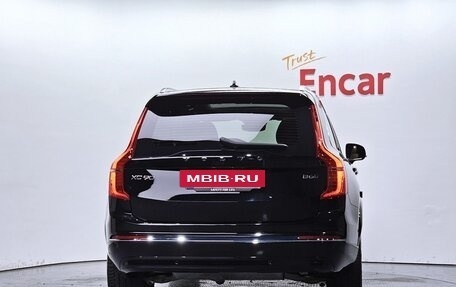 Volvo XC90 II рестайлинг, 2025 год, 6 720 000 рублей, 4 фотография